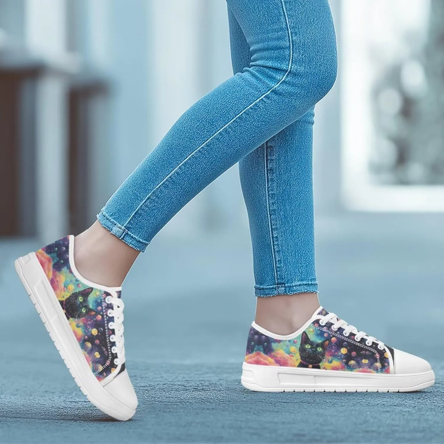 Canvas Shoes for Women Low Top Casual White Black Sneakers Womens Lace Up Fashion Comfortable Walking Shoes