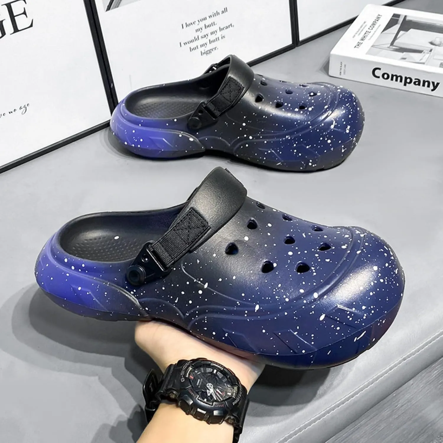 Gradient Color Slippers for Couples Clogs with Hole 2-in-1 Flip-Flop Design Lightweight EVA Durable Anti-Slip Soles Outdoor Travel Beach Sandals Indoor Shower Sandals