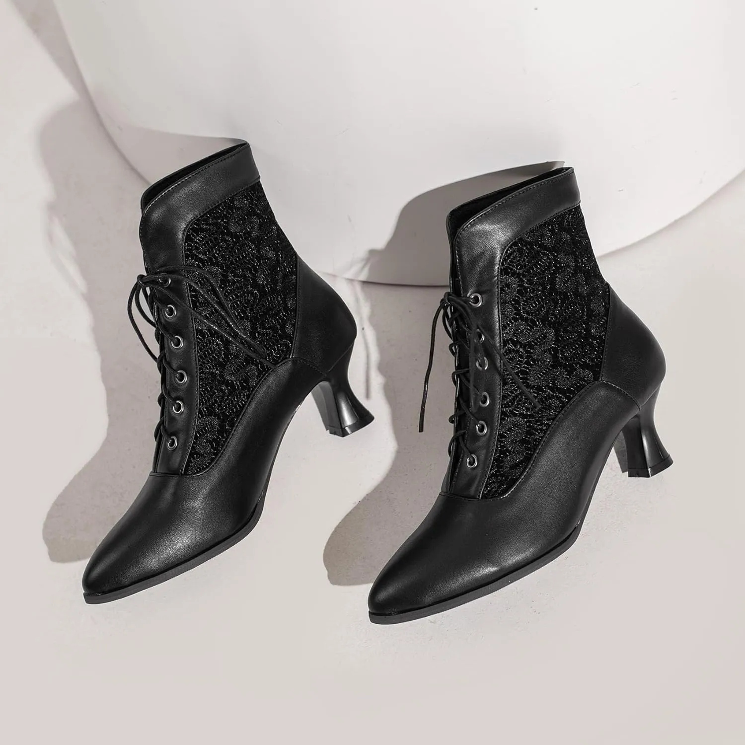 SHEMEE Women's Lace Victorian Booties Chunky Kitten Heels Ankle Boots Vintage Lacing Cosplay Witch Short Boots Mid Heel