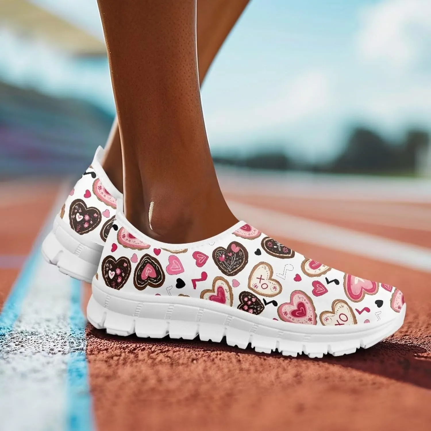 Slip On Casual Shoes for Women Non Slip Breathable Sneakers Comfort Loafers Low Cut Lightweight Arch Support Walking Running Sports Training Travel Shoes US 5.5-11.5