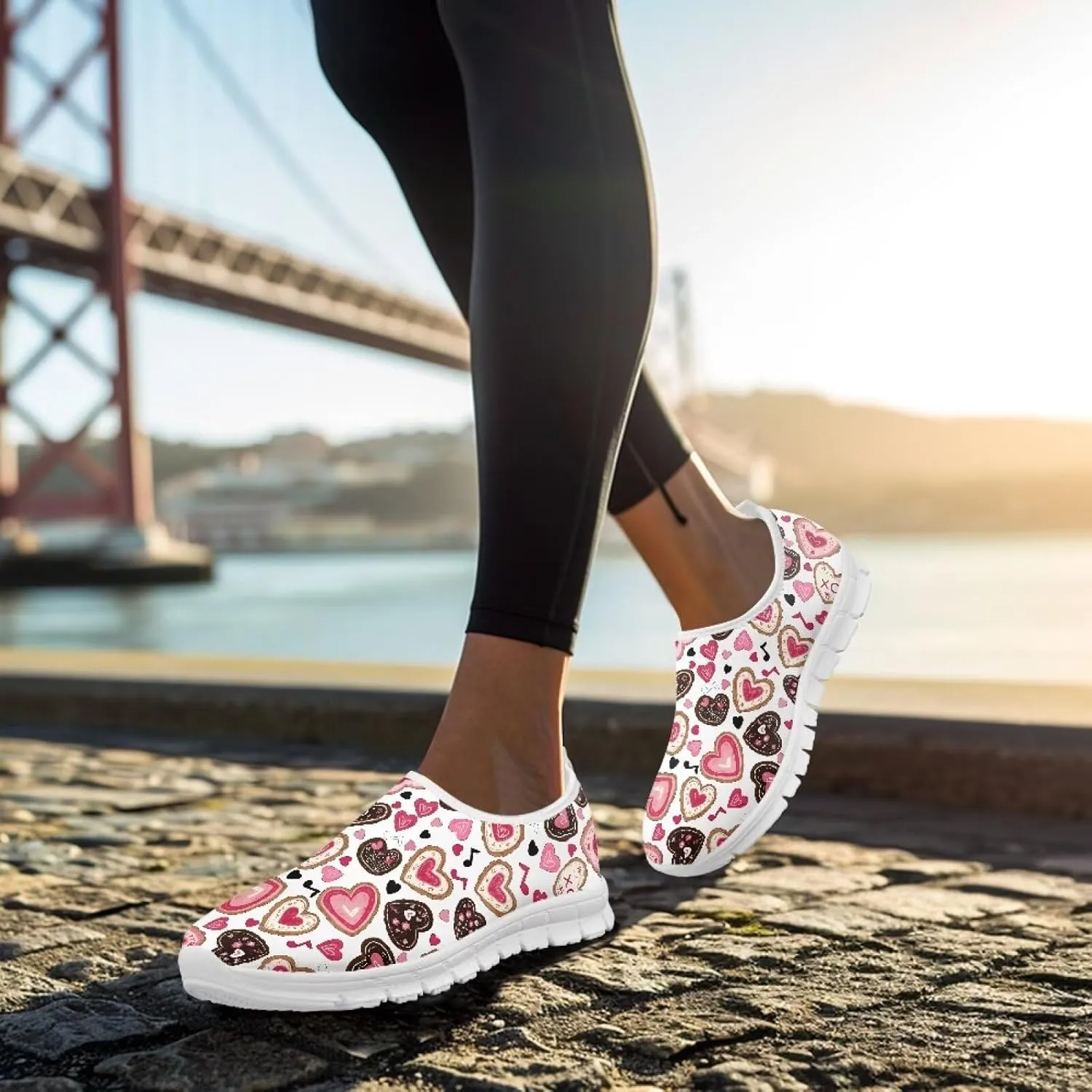 Slip On Casual Shoes for Women Non Slip Breathable Sneakers Comfort Loafers Low Cut Lightweight Arch Support Walking Running Sports Training Travel Shoes US 5.5-11.5