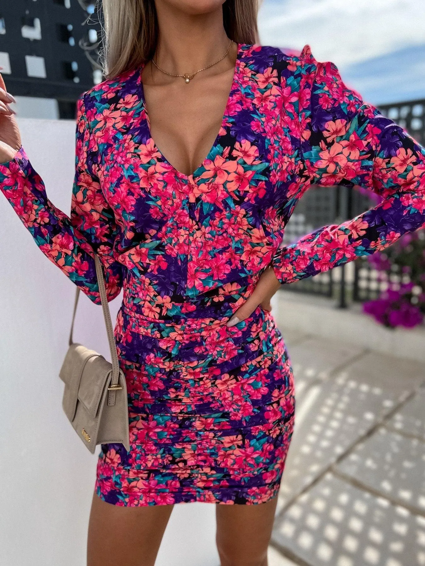 Summer Long Sleeve V-Neck Print Pack Hip Pleated Body Dress